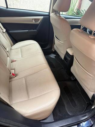 TOYOTA COROLLA 2.0 ALTIS 16V FLEX 4P AUTOMÁTICO