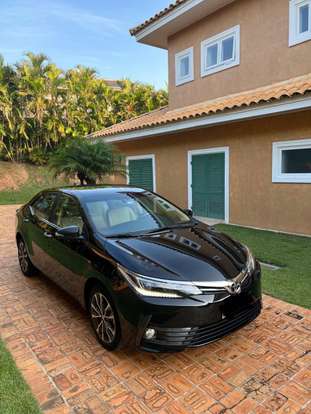 TOYOTA-COROLLA-2019