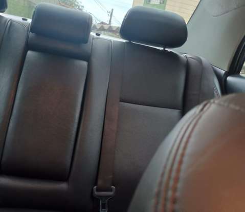TOYOTA-COROLLA-2012