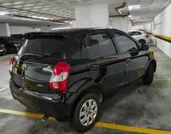 TOYOTA ETIOS 1.3 XS 16V FLEX 4P MANUAL TOYOTA ETIOS 1.3 XS 16V FLEX 4P MANUAL