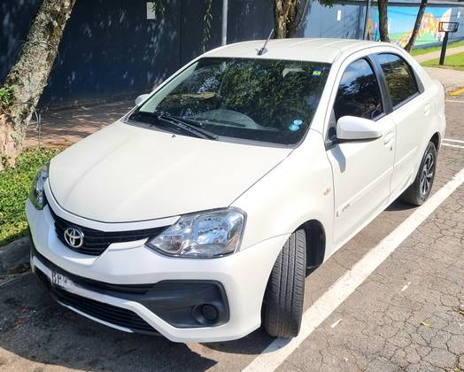 TOYOTA ETIOS 1.5 XS 16V FLEX 4P AUTOMÁTICO