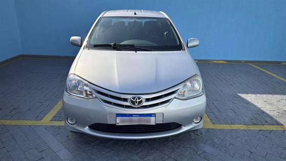 TOYOTA ETIOS 1.5 XS SEDAN 16V FLEX 4P MANUAL