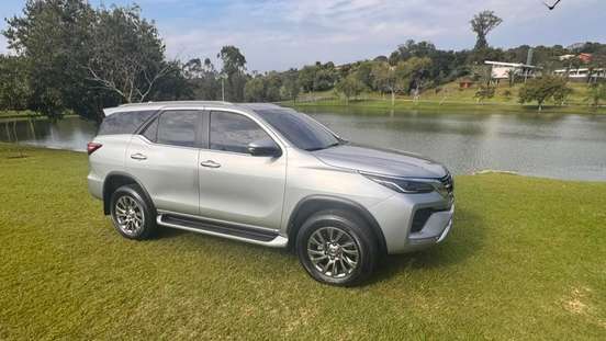TOYOTA-HILUX SW4-2021