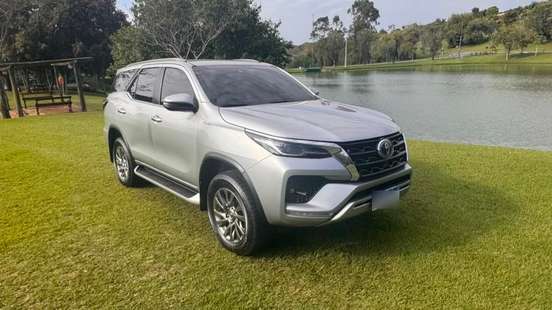 TOYOTA-HILUX SW4-2.8 D-4D TURBO DIESEL SRX 7L 4X4 AUTOMÁTICO TOYOTA-HILUX SW4-2021