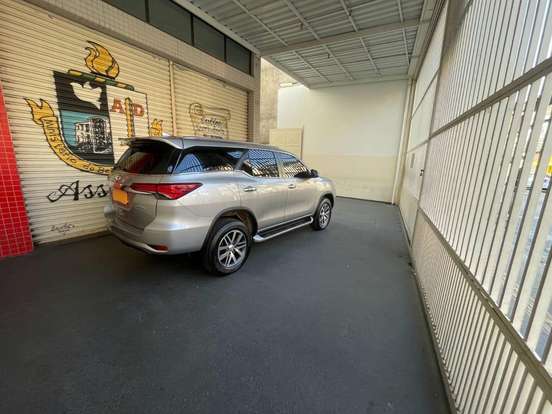 TOYOTA-HILUX SW4-2020