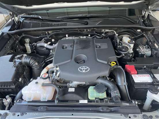 TOYOTA-HILUX SW4-2020