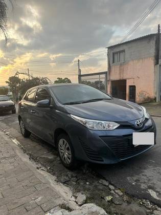 TOYOTA YARIS 1.3 16V FLEX XL LIVE MULTIDRIVE