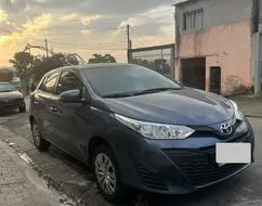 TOYOTA YARIS 1.3 16V FLEX XL LIVE MULTIDRIVE TOYOTA YARIS 1.3 16V FLEX XL LIVE MULTIDRIVE