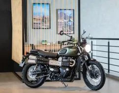TRIUMPH STREET SCRAMBLER TRIUMPH STREET SCRAMBLER