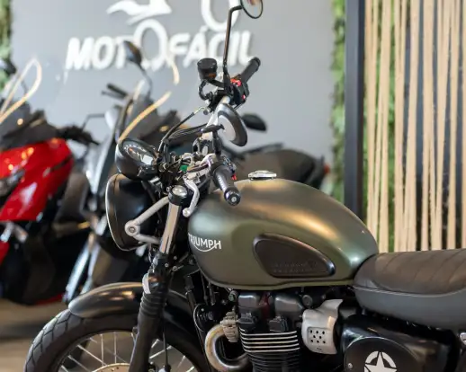 TRIUMPH-STREET SCRAMBLER-2018