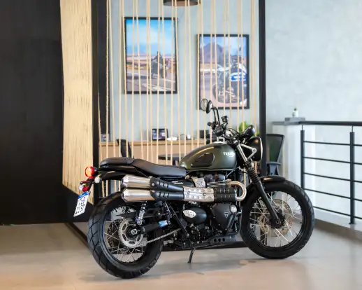 TRIUMPH-STREET SCRAMBLER-2018