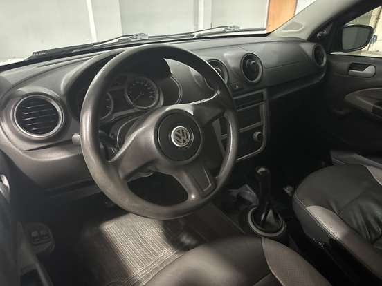 VOLKSWAGEN-GOL-2008