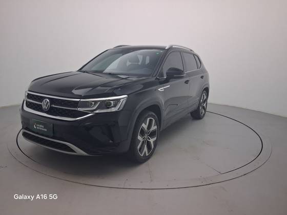 VOLKSWAGEN TAOS 1.4 250 TSI TOTAL FLEX HIGHLINE AUTOMÁTICO