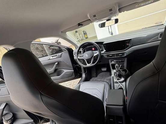 VOLKSWAGEN-POLO-1.0 170 TSI HIGHLINE AUTOMÁTICO VOLKSWAGEN-POLO-2024