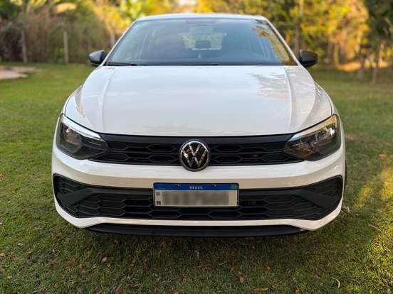 VOLKSWAGEN-POLO-2024