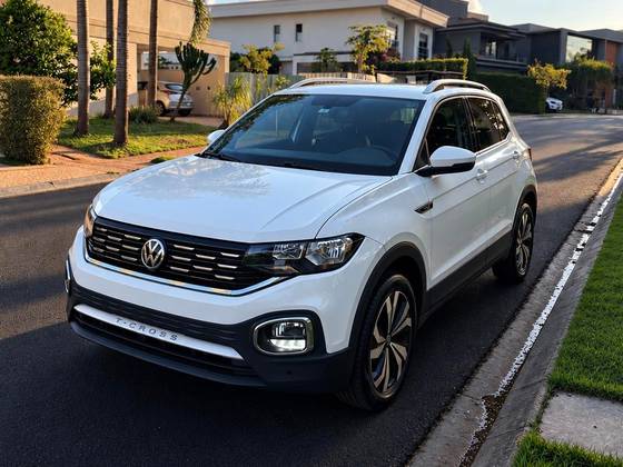 VOLKSWAGEN T-CROSS 1.4 250 TSI TOTAL FLEX HIGHLINE AUTOMÁTICO