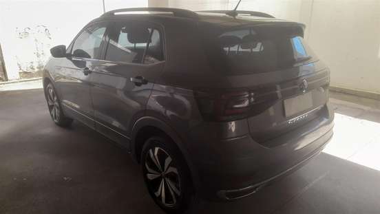 VOLKSWAGEN-T-CROSS-2022