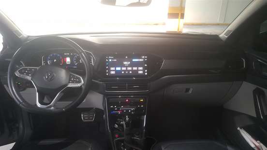 VOLKSWAGEN-T-CROSS-2022