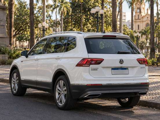 VOLKSWAGEN-TIGUAN-1.4 250 TSI TOTAL FLEX ALLSPACE TIPTRONIC VOLKSWAGEN-TIGUAN-2019