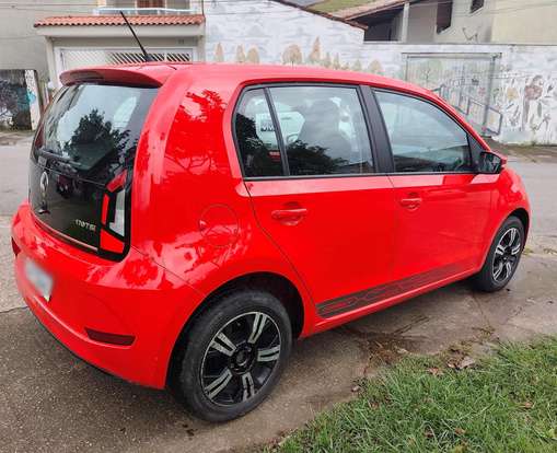 VOLKSWAGEN-UP-2019