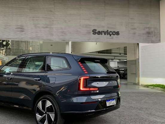 VOLVO-EX90-P8 RECHARGE TWIN ELECTRIC PERFORMANCE ULTRA AWD VOLVO-EX90-2025