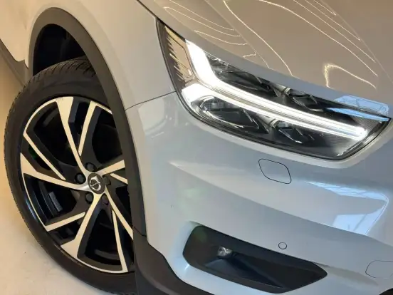 VOLVO-XC40-1.5 T5 RECHARGE R-DESIGN GEARTRONIC VOLVO-XC40-2021