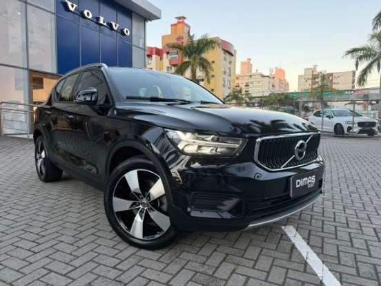 VOLVO-XC40-2.0 T4 GASOLINA MOMENTUM GEARTRONIC VOLVO-XC40-2019