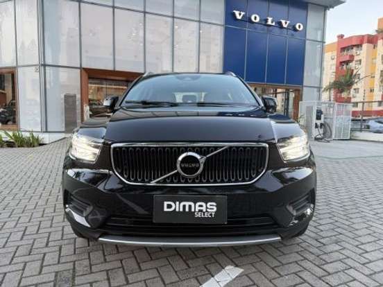 VOLVO-XC40-2.0 T4 GASOLINA MOMENTUM GEARTRONIC VOLVO-XC40-2019