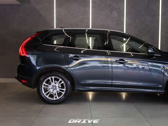 VOLVO-XC60-2013