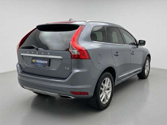 VOLVO-XC60-2.0 T5 MOMENTUM GASOLINA 4P AUTOMÁTICO VOLVO-XC60-2016