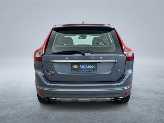 VOLVO-XC60-2.0 T5 MOMENTUM GASOLINA 4P AUTOMÁTICO VOLVO-XC60-2016