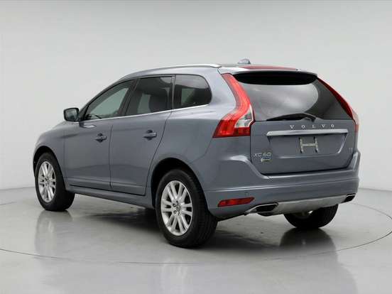 VOLVO-XC60-2.0 T5 MOMENTUM GASOLINA 4P AUTOMÁTICO VOLVO-XC60-2016