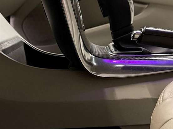 VOLVO-V40-2.0 T4 CROSS COUNTRY GASOLINA 4P AUTOMÁTICO VOLVO-V40-2016