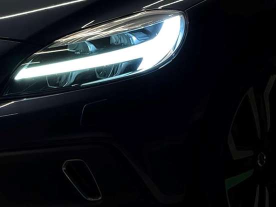 VOLVO-V40-2.0 T4 CROSS COUNTRY GASOLINA 4P AUTOMÁTICO VOLVO-V40-2016