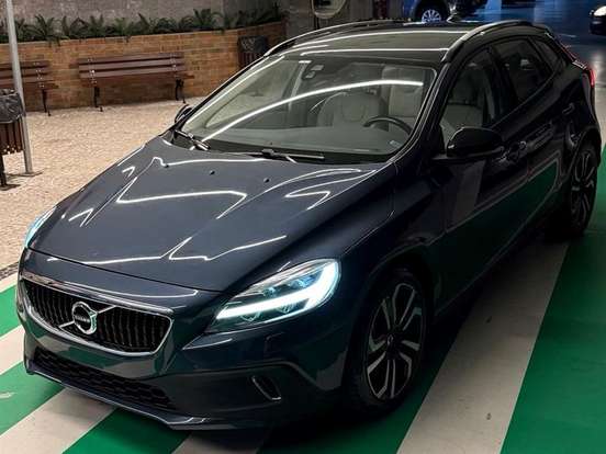 VOLVO-V40-2.0 T4 CROSS COUNTRY GASOLINA 4P AUTOMÁTICO VOLVO-V40-2016