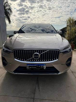 VOLVO XC60 2.0 T8 RECHARGE ULTIMATE DARK AWD GEARTRONIC