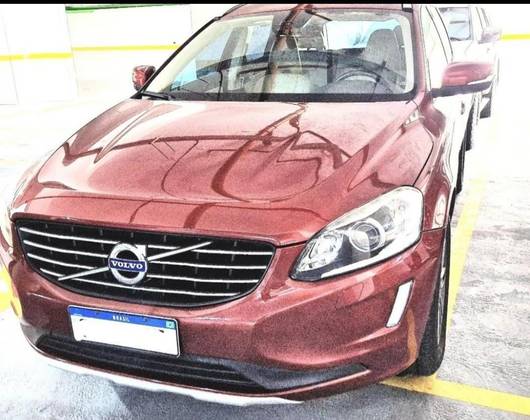 VOLVO XC60 2.4 D5 KINETIC DIESEL AWD 4P AUTOMÁTICO