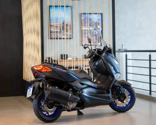 YAMAHA-XMAX ABS-2023