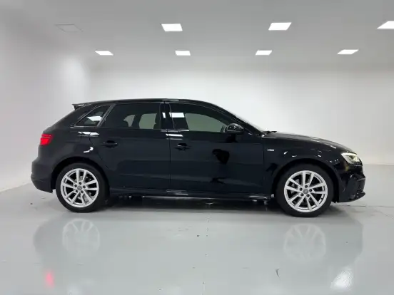 AUDI-A3-1.4 TFSI GASOLINA SPORTBACK PRESTIGE PLUS S-TRONIC AUDI-A3-2020