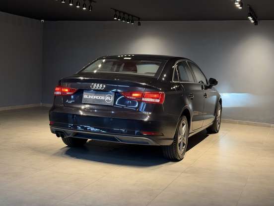AUDI-A3-2019