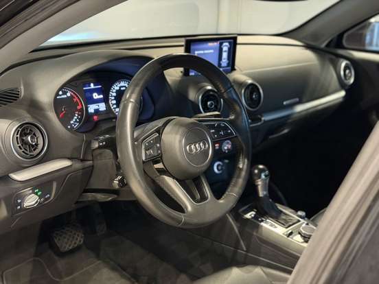AUDI-A3-2019