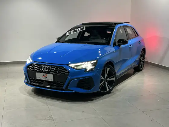 AUDI A3 2.0 40 TFSI MHEV SPORTBACK PERFORMANCE BLACK S-TRONIC