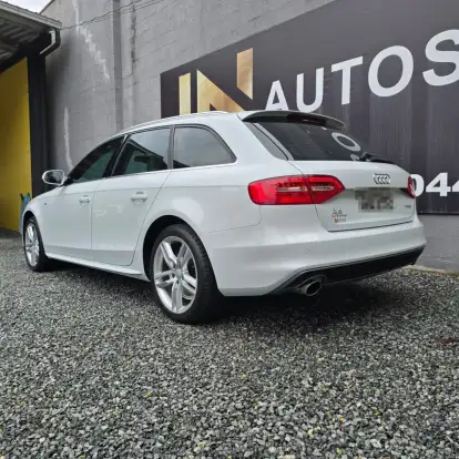 AUDI-A4-2015