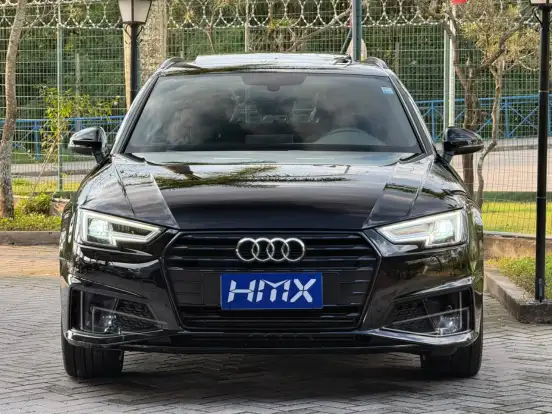 AUDI-A4-2019