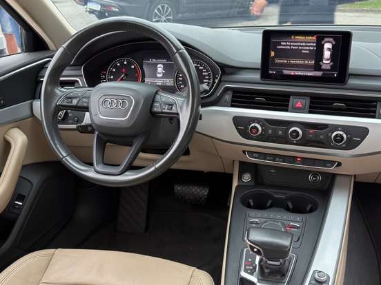 AUDI-A4-2018