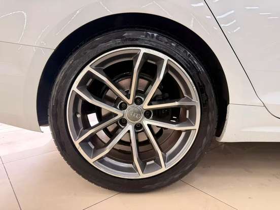 AUDI-A5-2.0 TFSI SPORTBACK AMBITION PLUS 16V GASOLINA 4P S-TRONIC AUDI-A5-2017