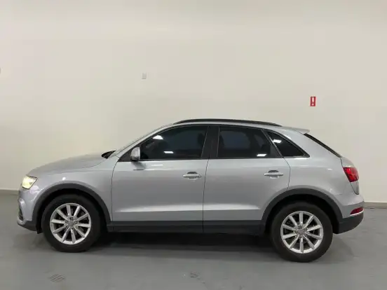 AUDI-Q3-1.4 TFSI ATTRACTION GASOLINA 4P S TRONIC AUDI-Q3-2016