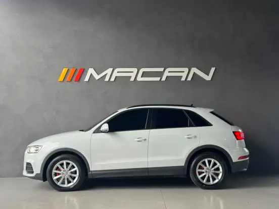 AUDI-Q3-2015