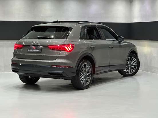 AUDI-Q3-1.4 35 TFSI GASOLINA BLACK S TRONIC AUDI-Q3-2021