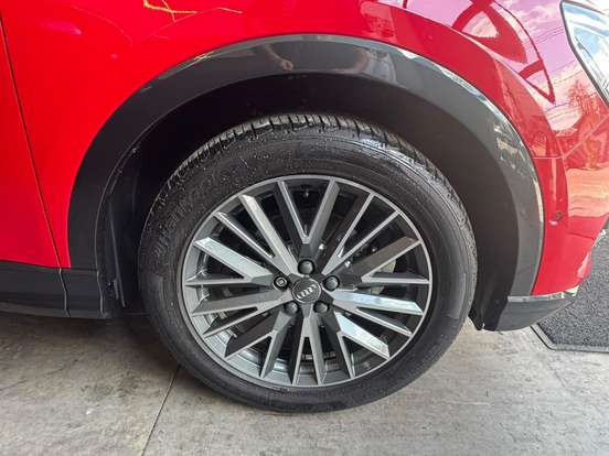 AUDI-Q3-1.4 35 TFSI GASOLINA PRESTIGE PLUS S TRONIC AUDI-Q3-2019